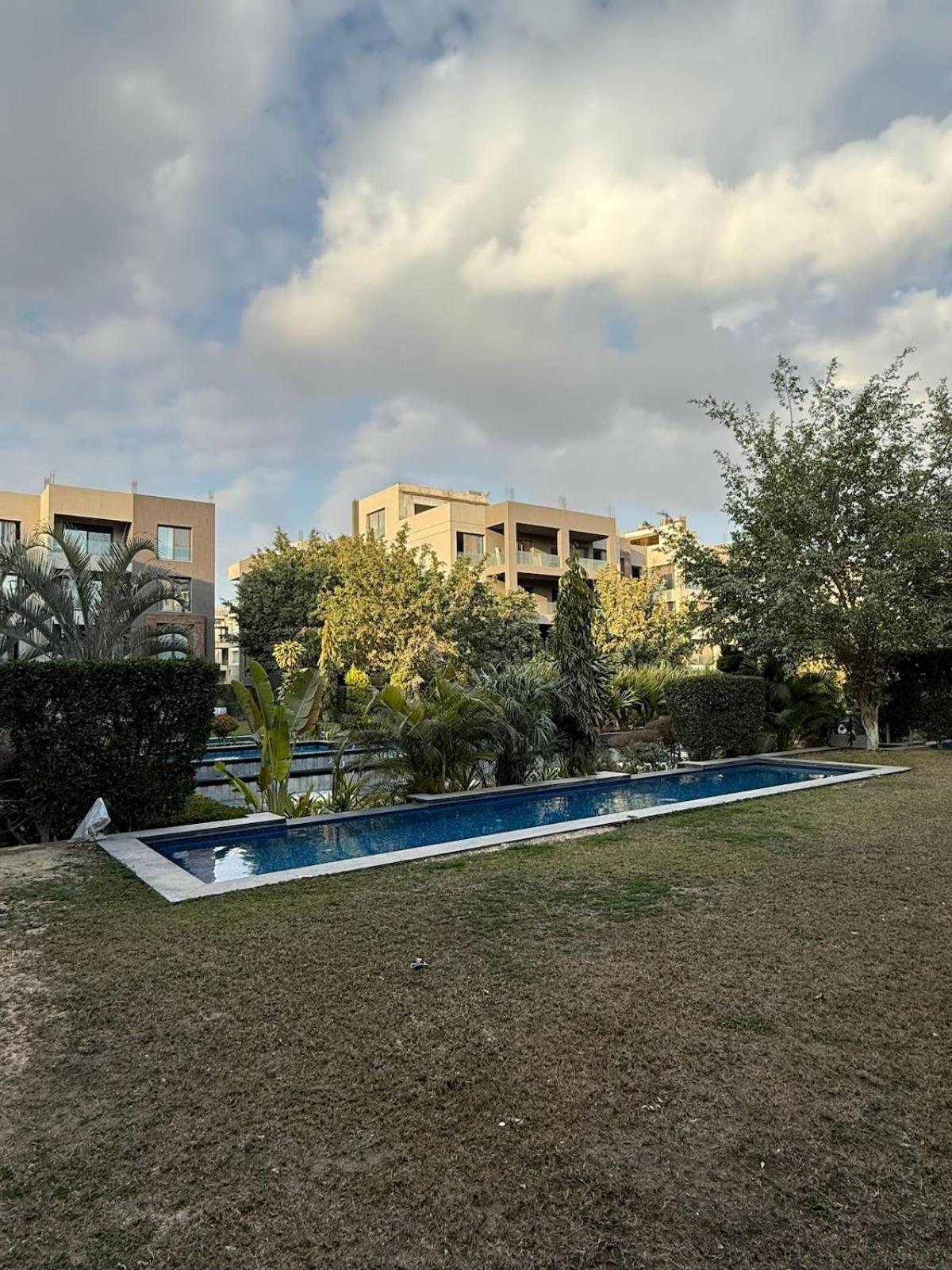 Luxury 3br Large Garden & Pool At Silverpalm Apartment